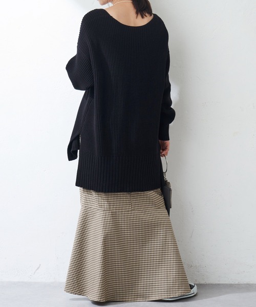 DISCOAT（ディスコート）の「畦Vネックプルオーバー（ニット/セーター・レディース・ホワイト系その他/パープル/ブラック・FREE）」の9枚目の写真