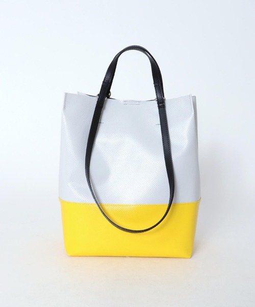 Jines（ジネス）の「VIOLAd′ORO(ヴィオラドーロ）/V-1381　2WAYハンドルターポリン素材☆超軽量トートBAG（トートバッグ・レディース・ブラック/カーキ/ホワイト×ブラック/イエロー系・FREE）」の20枚目の写真