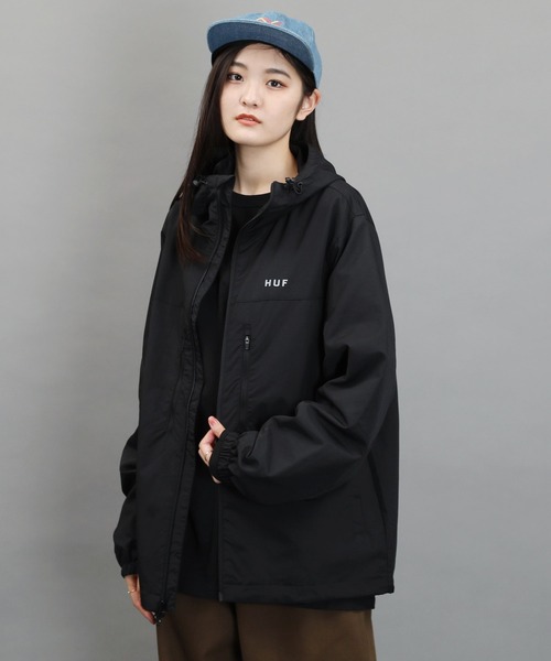 HUF（ハフ）の「HUF / ハフ ESSENTIALS ZIP STANDARD SHELL ナイロン マウンテンパーカー（マウンテンパーカー・メンズ・ブラック・SMALL/MEDIUM/LARGE/X-LARGE/XX-LARGE）」の2枚目の写真