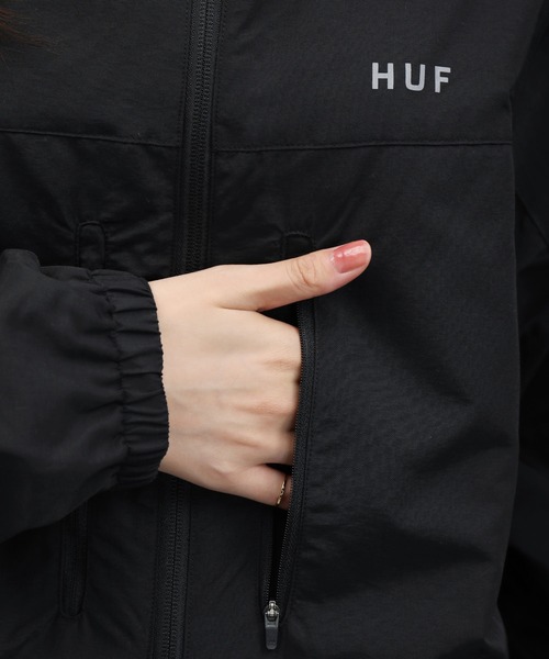 HUF（ハフ）の「HUF / ハフ ESSENTIALS ZIP STANDARD SHELL ナイロン マウンテンパーカー（マウンテンパーカー・メンズ・ブラック・SMALL/MEDIUM/LARGE/X-LARGE/XX-LARGE）」の13枚目の写真