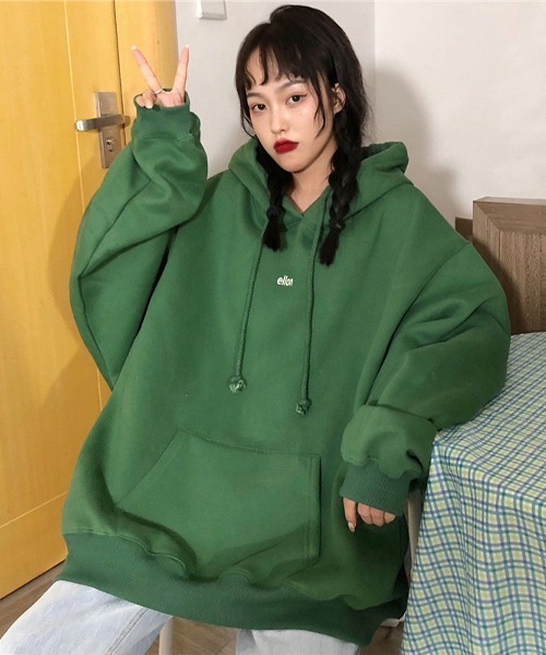 Chaco closet(チャコ クローゼット)の「ワンポイントプリントBIGパーカー(パーカー・レディース・ネイビー/グリーン/ブラウン・XL)」の4枚目の写真