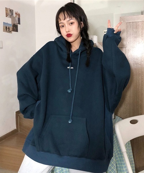 Chaco closet(チャコ クローゼット)の「ワンポイントプリントBIGパーカー(パーカー・レディース・ネイビー/グリーン/ブラウン・XL)」の8枚目の写真