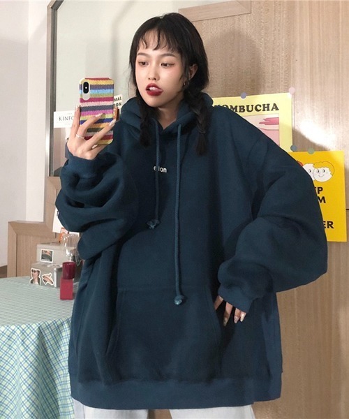 Chaco closet(チャコ クローゼット)の「ワンポイントプリントBIGパーカー(パーカー・レディース・ネイビー/グリーン/ブラウン・XL)」の7枚目の写真