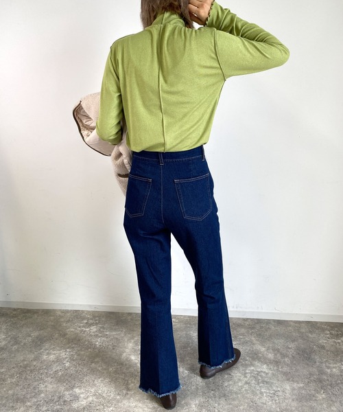 MLI'A(エムリア)の「ハイネックメロウカットトップス(Tシャツ/カットソー・レディース・オフホワイト/オレンジ/グリーン/ライトグリーン/ブラック・M)」の18枚目の写真