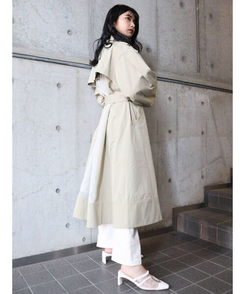 MURUA（ムルーア）の「バックシアートレンチコート（トレンチ