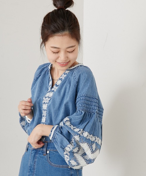 CIAOPANIC TYPY（チャオパニックティピー）の「indiaデニム刺繍シャツジャケット（シャツ/ブラウス・レディース・ブルー・ONE SIZE）」の5枚目の写真