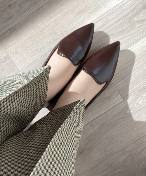 MAMIAN(マミアン)の「オペラ デザイン フラットシューズ(ローファー・レディース・ブラック系その他/レオパード/パイソン/ダークブラウン・24.5cm/25.0cm/23.0cm/24.0cm/22.5cm/23.5cm)」の1枚目の写真