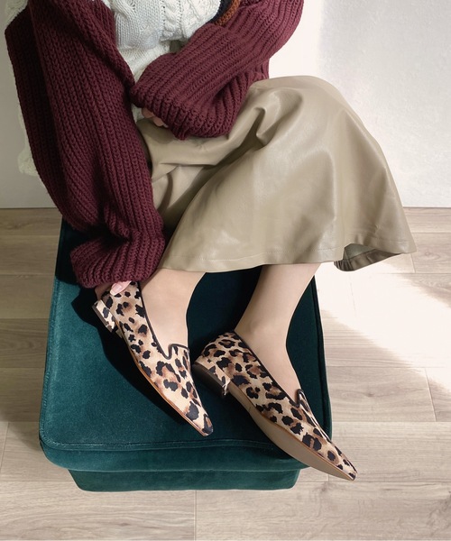 MAMIAN(マミアン)の「オペラ デザイン フラットシューズ(ローファー・レディース・ブラック系その他/レオパード/パイソン/ダークブラウン・24.5cm/25.0cm/23.0cm/24.0cm/22.5cm/23.5cm)」の3枚目の写真