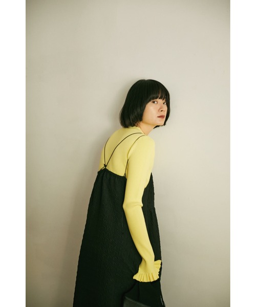 ★美品・完売★HeRIN.CYE / カフ フリルミドルネックトップス HeRIN.CYE（ヘリンドットサイ）の「Cuff frill middle neck tops