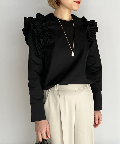 PICCIN（ピッチン）の「肩フリル後パールボタンブラウス（シャツ/ブラウス・レディース・ブラック/オフホワイト・M）」の13枚目の写真