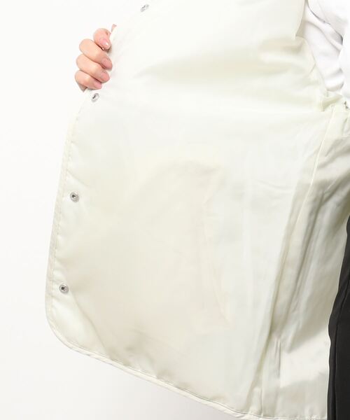 Samansa Mos2 blue(サマンサモスモスブルー)の「キルトジャケット(ノーカラージャケット・レディース・グリーン/サックスブルー/オフホワイト・フリ-)」の6枚目の写真