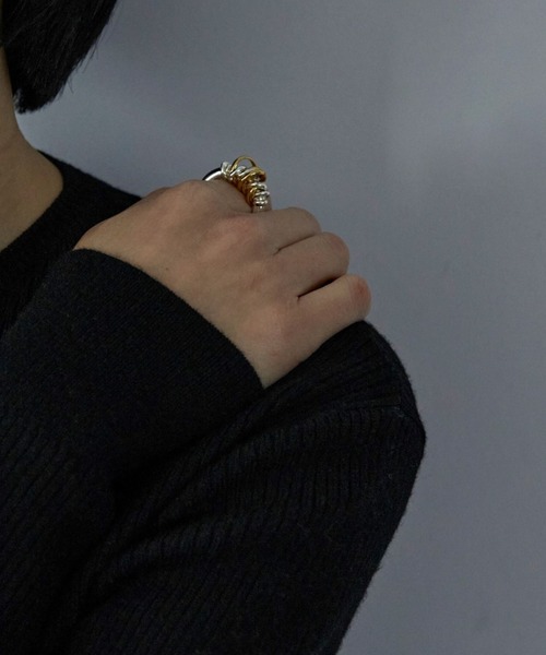 LAPUIS（ラピュイ）の「LAPUIS(ラピュイ)Coil Aroundリング（リング・レディース・ゴールド/シルバー/その他/ピンクゴールド/ゴールド系その他・13号/11号/9号/14号）」の9枚目の写真
