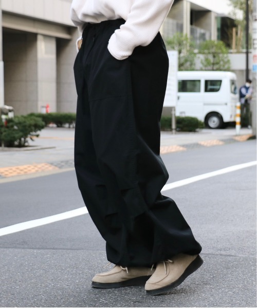 C.E.L.STORE（セルストア）の「MADE IN STANDARD / メイドインスタンダード FATIGUE OVER TROUSERS COTTON TYPEWRITER ファティーグオーバートラウザー（チノパンツ・メンズ・オリーブ/ブラック/カーキ・MEDIUM/LARGE）」の7枚目の写真