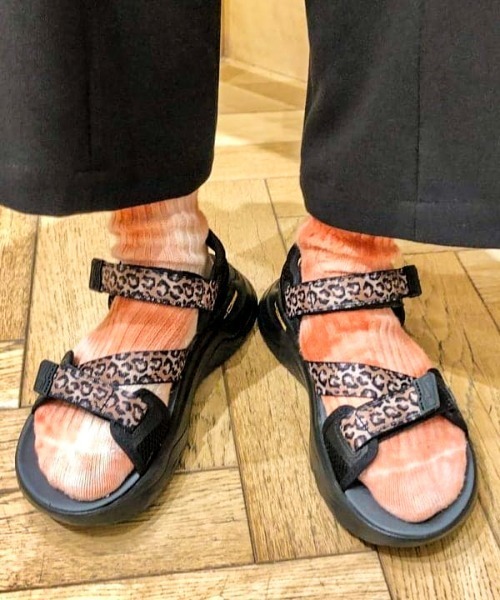 Teva（テバ）の「TEVA × Ray BEAMS / 別注 ZYMIC（サンダル・レディース・その他・6/8/7/5）」の20枚目の写真