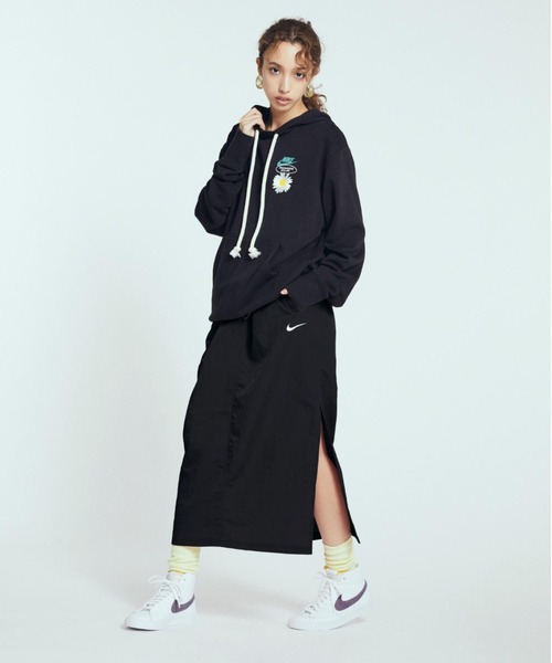 NIKE(ナイキ)の「ナイキ スポーツウェア エッセンシャル ウィメンズ ウーブン ハイライズ スカート / Nike Sportswear Essential Women's Woven High-Rise Skirt(スカート・レディース・ブラック・S/M/L/2XL/XL/XS)」の7枚目の写真
