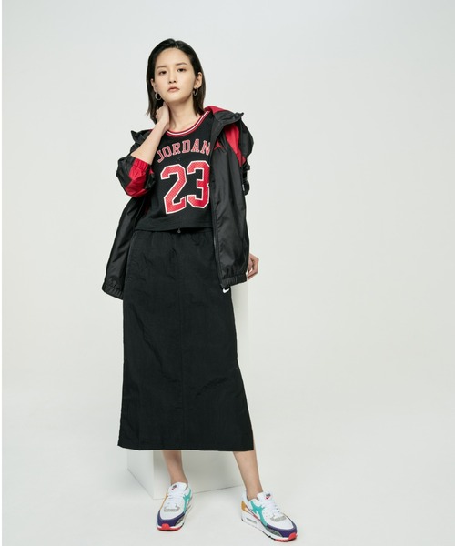 NIKE(ナイキ)の「ナイキ スポーツウェア エッセンシャル ウィメンズ ウーブン ハイライズ スカート / Nike Sportswear Essential Women's Woven High-Rise Skirt(スカート・レディース・ブラック・S/M/L/2XL/XL/XS)」の9枚目の写真