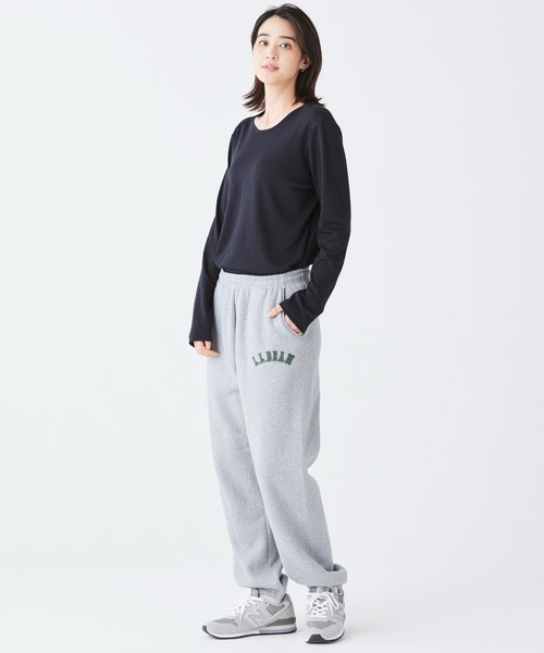 L.L.Bean(エルエルビーン)の「ピマ・コットン・ティ、長袖 クルーネック 米国フィット・レギュラー(Tシャツ/カットソー・レディース・ホワイト/ブラック/ミント/ダークネイビー/パープル・SMALL/MEDIUM/LARGE/X-SMALL)」の11枚目の写真