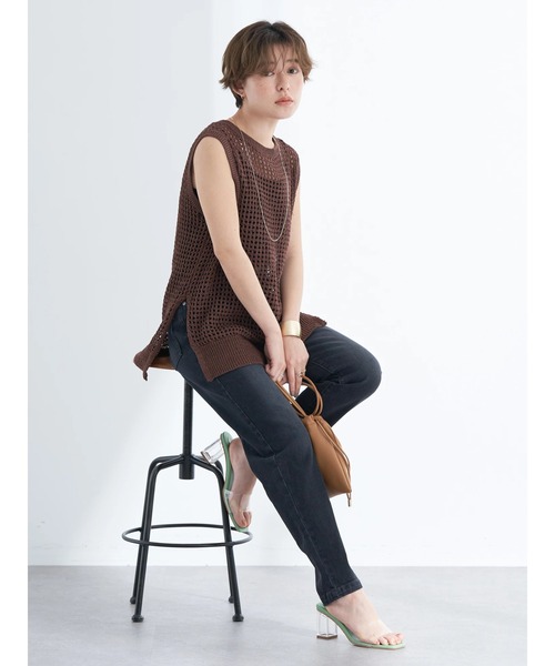 earth music&ecology（アースミュージックアンドエコロジー）の「リサイクルポリエステルブレンドメッシュベスト（ベスト・レディース・ブラウン/アイボリー/オリーブ・FREE）」の12枚目の写真