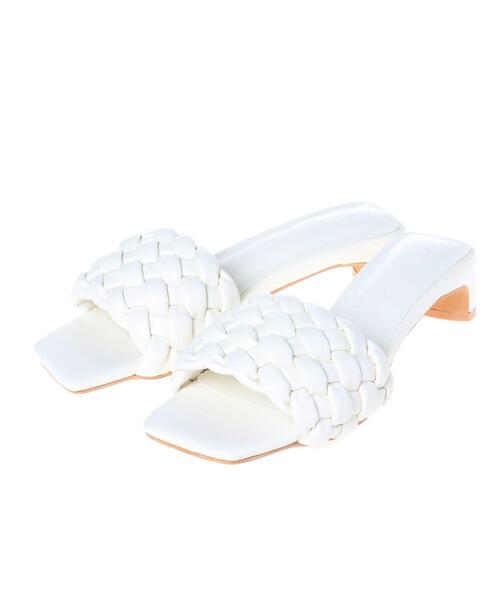 INGNI(イング)の「ツイストメッシュサンダル(サンダル・レディース・ブラック/サックスブルー/アイボリー・M/L)」の4枚目の写真