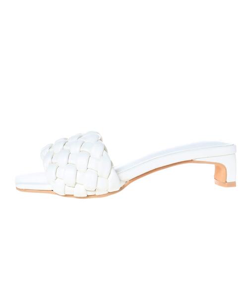 INGNI(イング)の「ツイストメッシュサンダル(サンダル・レディース・ブラック/サックスブルー/アイボリー・M/L)」の5枚目の写真