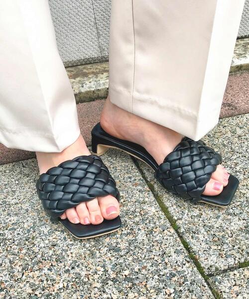 INGNI(イング)の「ツイストメッシュサンダル(サンダル・レディース・ブラック/サックスブルー/アイボリー・M/L)」の9枚目の写真