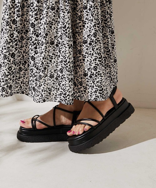 Chico（チコ）の「フラットサンダル（サンダル）」 - WEAR