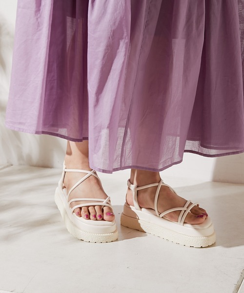 Chico（チコ）の「フラットサンダル（サンダル・レディース・ブラック・LARGE）」の6枚目の写真