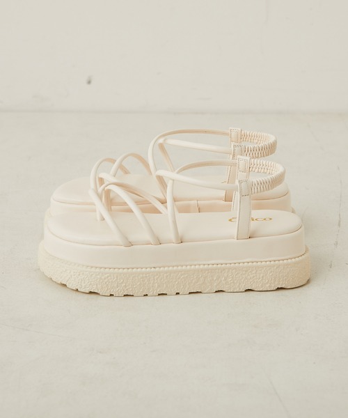 Chico（チコ）の「フラットサンダル（サンダル・レディース・ブラック・LARGE）」の3枚目の写真