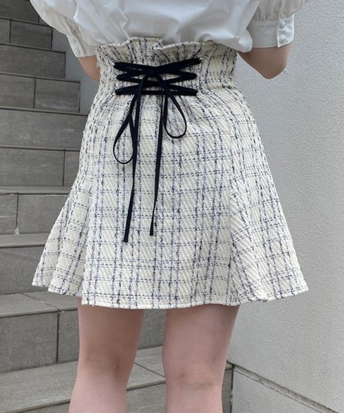 one after another NICE CLAUP（ワンアフターアナザーナイスクラップ）の「バックレースアップフレアミニスカート（スカート・レディース・ホワイト系その他/ブラック/インディゴブルー/チェック・FREE）」の19枚目の写真