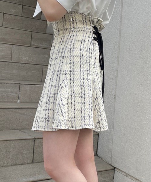 one after another NICE CLAUP（ワンアフターアナザーナイスクラップ）の「バックレースアップフレアミニスカート（スカート・レディース・ホワイト系その他/ブラック/インディゴブルー/チェック・FREE）」の20枚目の写真