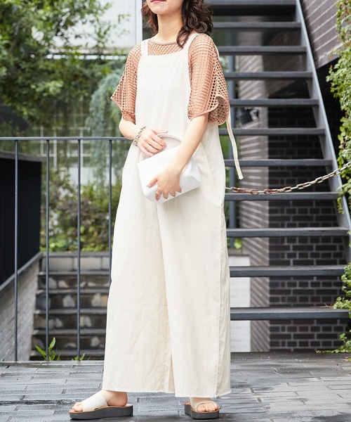 CIAOPANIC TYPY（チャオパニックティピー）の「▽微光沢リネンキャミサロペット（サロペット/オーバーオール・レディース・ブラック/ベージュ/オフホワイト/レッド・SMALL/MEDIUM）」の7枚目の写真