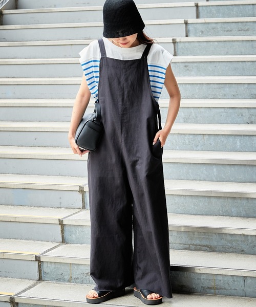 CIAOPANIC TYPY（チャオパニックティピー）の「▽微光沢リネンキャミサロペット（サロペット/オーバーオール・レディース・ブラック/ベージュ/オフホワイト/レッド・SMALL/MEDIUM）」の16枚目の写真