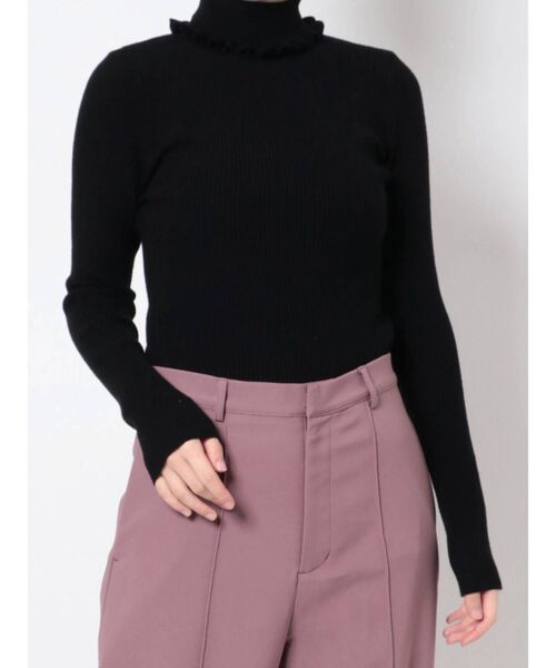 merry jenny（メリージェニー）の「frillリブタートルニット（ニット/セーター・レディース・アイボリー/ブラック/グリーン/ライトブルー/ベージュ・FREE）」の3枚目の写真