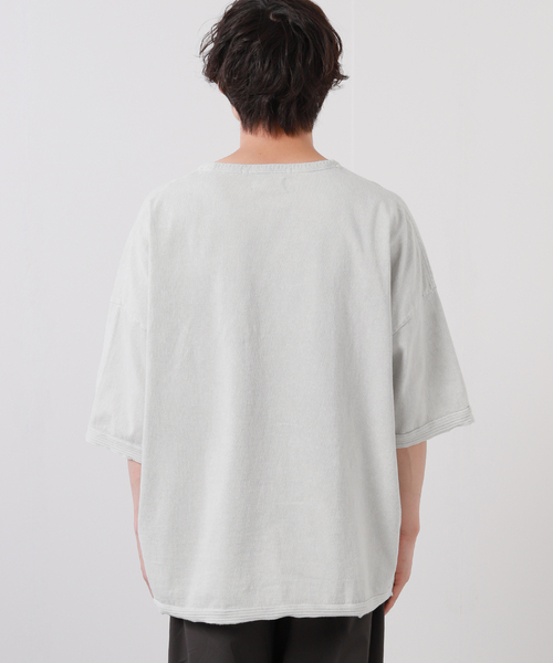 JOURNAL STANDARD J.S HOMESTEAD(ジャーナルスタンダードホームステッド)の「【J.S Homestead】OVER LARGE PONCHO S/S / オーバー ラージ ポンチョ Tシャツ(Tシャツ/カットソー・メンズ・イエロー/グレー/グリーン/パープル・FREE)」の8枚目の写真