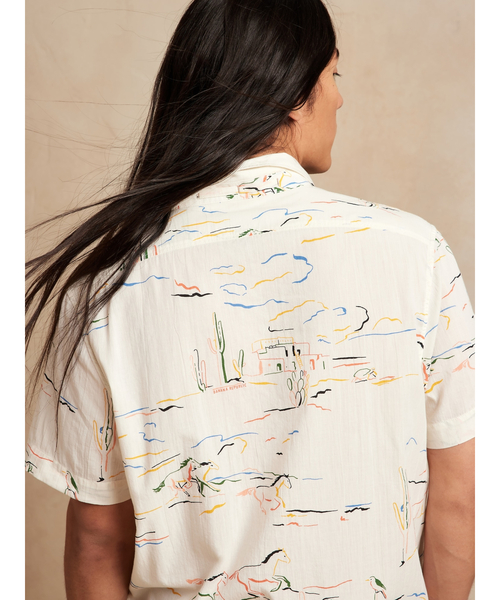 Banana Republic(バナナリパブリック)の「リラックス リゾート シャツ(シャツ/ブラウス・メンズ・カーキ/ホワイト系その他・S/M/L/XL)」の3枚目の写真