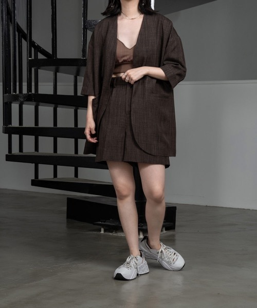 lawgy（ラウジー）の「linen like jacket（ノーカラージャケット・レディース・ブラウン/ベージュ・FREE）」の3枚目の写真