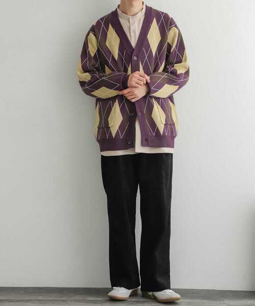 SENSE OF PLACE by URBAN RESEARCH（センスオブプレイスバイアーバンリサーチ）の「『ユニセックス』アーガイルVネックカーディガン（カーディガン/ボレロ・メンズ・ブラック/グリーン/パープル・MEDIUM/LARGE）」の9枚目の写真