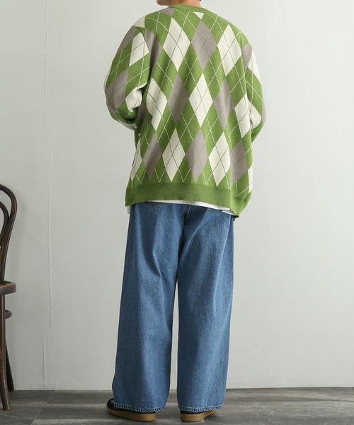 SENSE OF PLACE by URBAN RESEARCH（センスオブプレイスバイアーバンリサーチ）の「『ユニセックス』アーガイルVネックカーディガン（カーディガン/ボレロ・メンズ・ブラック/グリーン/パープル・MEDIUM/LARGE）」の17枚目の写真