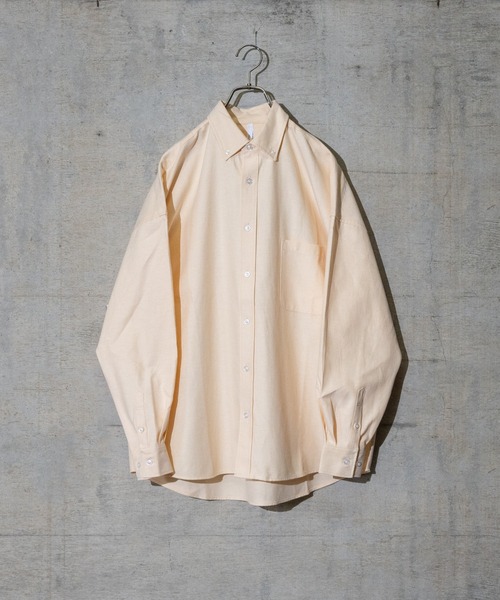 JOHN'S CLOSET(ジョンズクローゼット)の「【i】オックス ボタンダウン ビッグシャツ(シャツ/ブラウス・メンズ・ホワイト/ブラック/イエロー/ネイビー/グレー/サックスブルー・LARGE/MEDIUM/X-LARGE)」の1枚目の写真