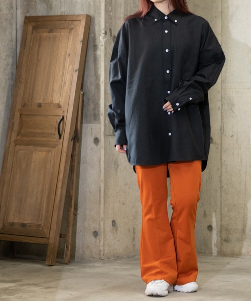 JOHN'S CLOSET(ジョンズクローゼット)の「【i】オックス ボタンダウン ビッグシャツ(シャツ/ブラウス・メンズ・ホワイト/ブラック/イエロー/ネイビー/グレー/サックスブルー・LARGE/MEDIUM/X-LARGE)」の13枚目の写真