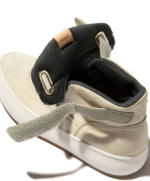glamb(グラム)の「Retro Future Sneakers / レトロフューチャースニーカー(スニーカー・メンズ・ブラック/ホワイト・4/3/1/2)」の8枚目の写真