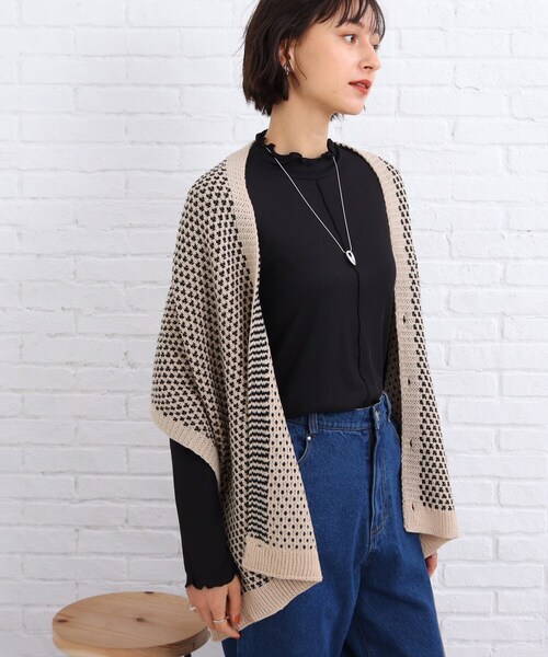 SHOO・LA・RUE（シューラルー）の「◆【2WAY】アソートニットストール（ストール/ショール・レディース・ライトベージュ/グレー系3/ベージュ系3・00）」の5枚目の写真