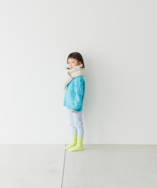 LOWRYS FARM（ローリーズファーム）の「エアサーマルマフラー　352976（マフラー・キッズ・ブラック/カーキ/アイボリー・FREE）」の13枚目の写真