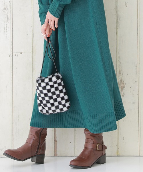 n'OrLABEL（ノアールレーベル）の「『ボトルネック風ニットワンピース』（ワンピース・レディース・チャコールグレー/プラム/ブルーグリーン/ベージュ/ブラック・FREE）」の14枚目の写真