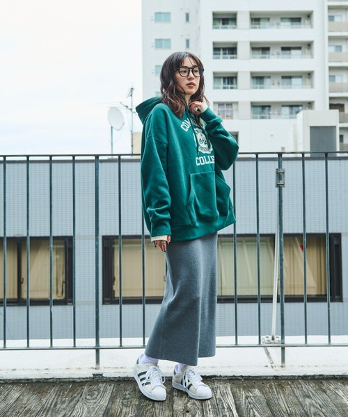 Auntie Rosa Holiday（アンティローザホリデー）の「裏毛カレッジロゴフーディー（パーカー・レディース・アイボリー/グリーン/グレー・FREE）」の11枚目の写真