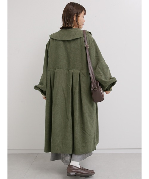 ehka sopo(エヘカソポ)の「コーデュロイビッグカラーコート(その他アウター・レディース・グリーン/ブラウン/キナリ・フリ-)」の5枚目の写真