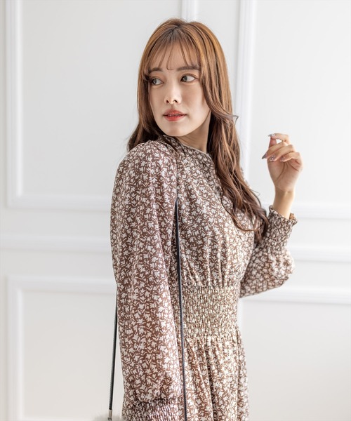 clear（クリア）の「ウエストシャーリング総柄ワンピース（ワンピース・レディース・ブラック/ブラウン・F）」の22枚目の写真