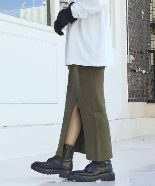 PAGEBOY（ページボーイ）の「PAGEBOYLIM/リブニットナロースカート（スカート・レディース・ブラック/ボルドー/カーキ・FREE）」の5枚目の写真