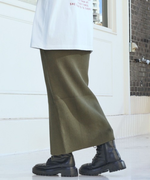 PAGEBOY（ページボーイ）の「PAGEBOYLIM/リブニットナロースカート（スカート・レディース・ブラック/ボルドー/カーキ・FREE）」の22枚目の写真