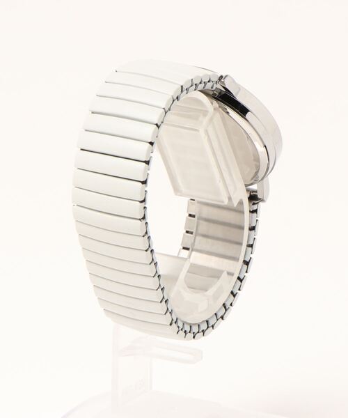 Three Four Time（ｽﾘｰﾌｫｰﾀｲﾑ）の「カラフルジャバラウォッチ　/　時計（アナログ腕時計・レディース・グレー/ブラック・FREE）」の3枚目の写真